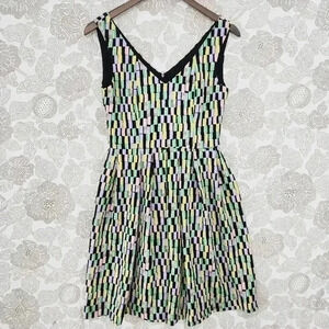 Calvin Klein Scuba V neck Mini Tank Dress Fit & Flare Pattern Size 4